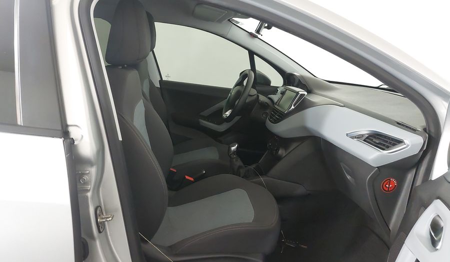 Peugeot 208 ACTIVE PACK Hatchback 2015