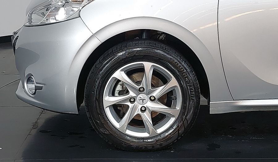 Peugeot 208 ACTIVE PACK Hatchback 2015