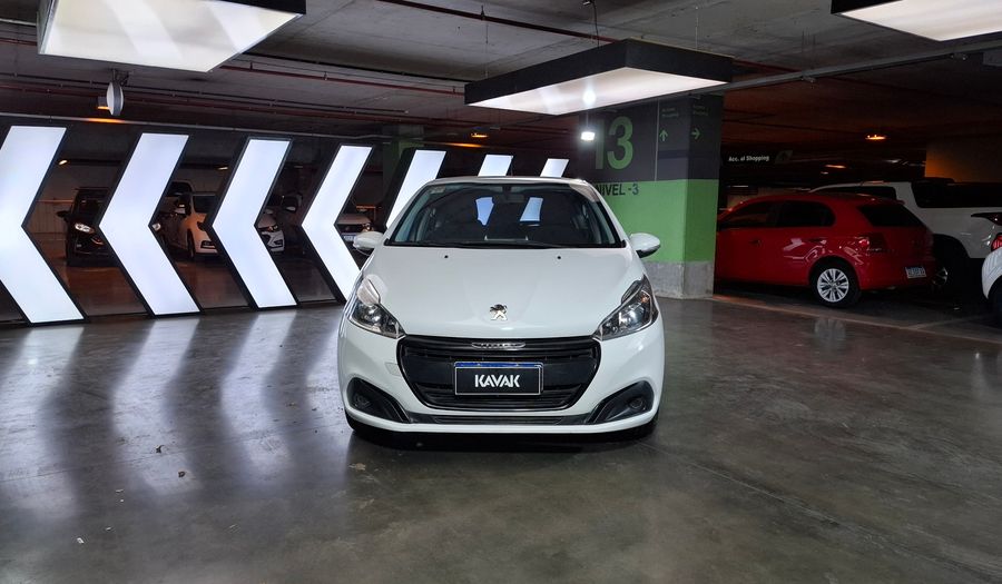 Peugeot 208 1.6 ACTIVE Hatchback 2020