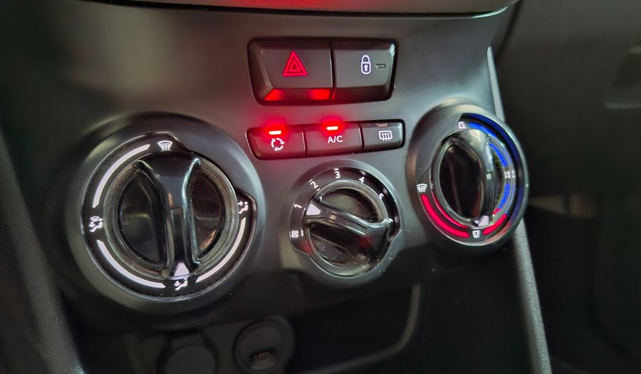Peugeot 208 1.6 ACTIVE Hatchback 2020