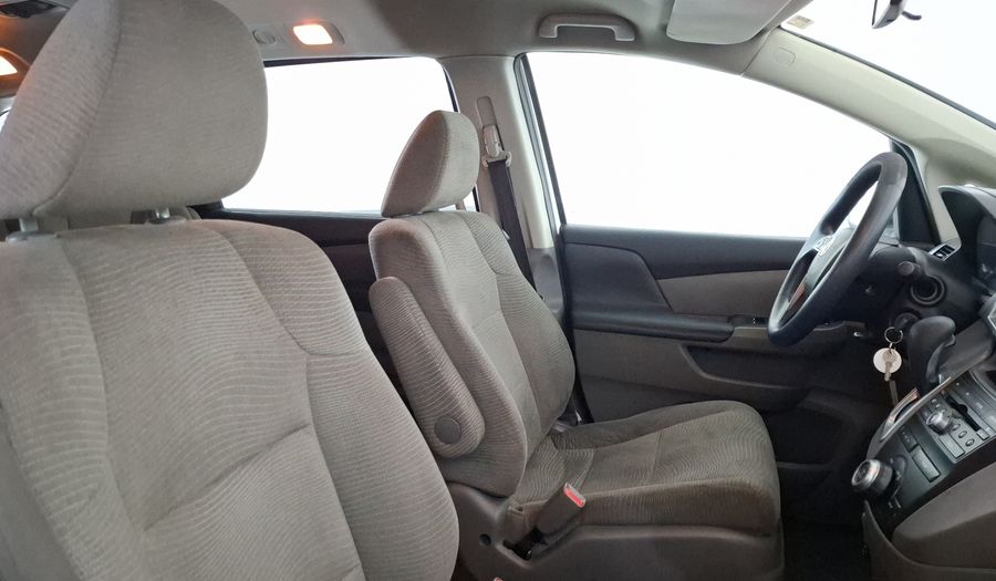 Honda Odyssey 3.5 LX AT Minivan 2013