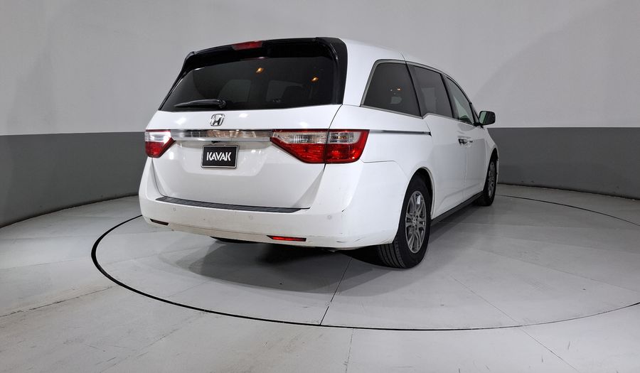 Honda Odyssey 3.5 LX AT Minivan 2013