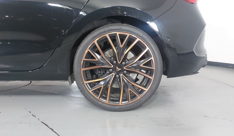 Cupra Leon 2.0 300HP DCT Hatchback 2024