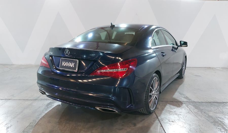 Mercedes Benz Clase Cla 2.0 CLA 250 CGI SPORT AT Coupe 2018
