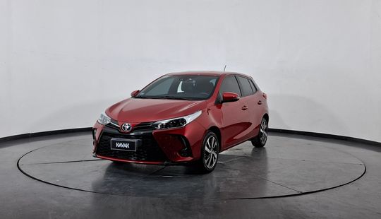 Toyota • Yaris