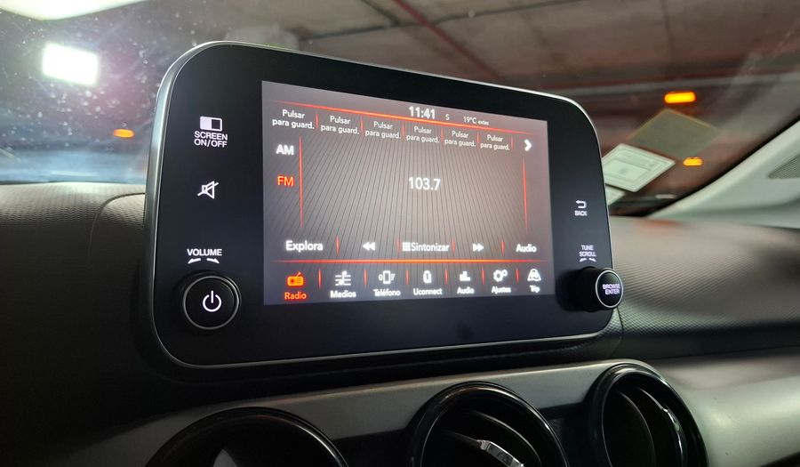 Fiat Cronos 1.3 DRIVE PACK CONECTIVIDAD Sedan 2019