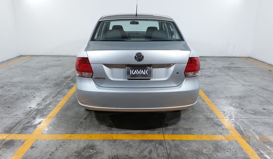 Volkswagen Vento 1.6 ACTIVE TIPTRONIC Sedan 2014
