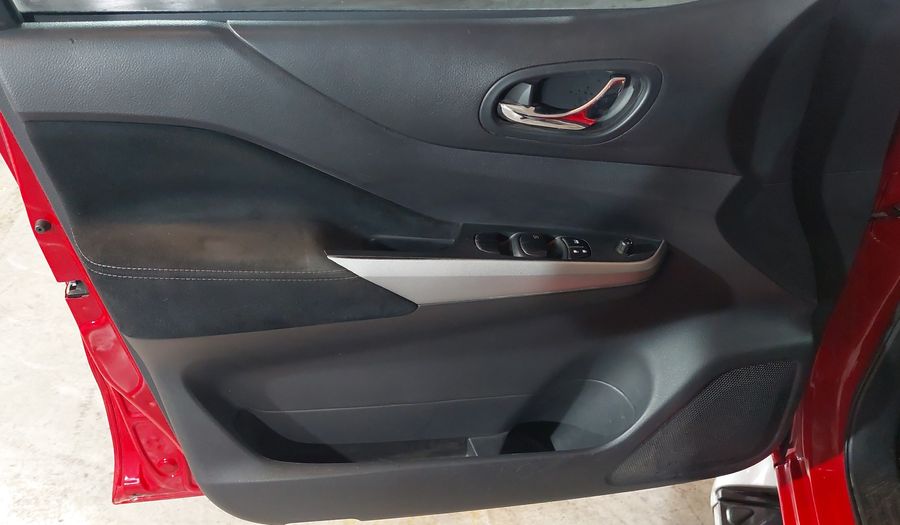 Nissan Np300 2.5 LE TM AC Pickup 2018