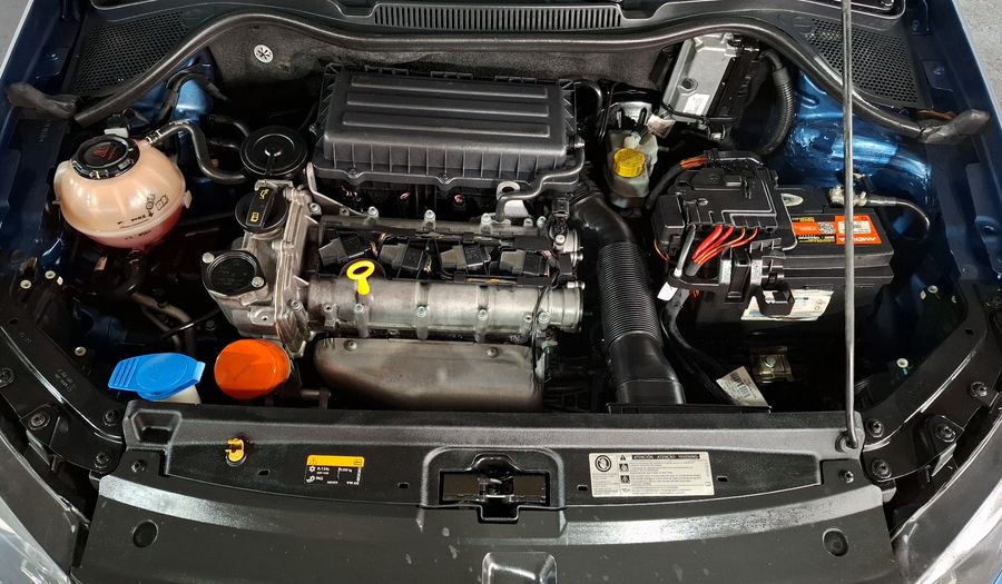 Volkswagen Vento 1.6 HIGHLINE AUTO Sedan 2019