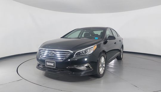 Hyundai • Sonata