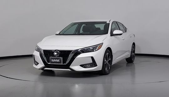 Nissan • Sentra