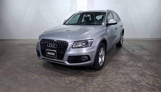 Audi • Q5
