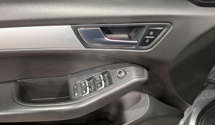 Audi Q5 2.0 TFSI TRENDY TIPTRONIC QUATTRO Suv 2016