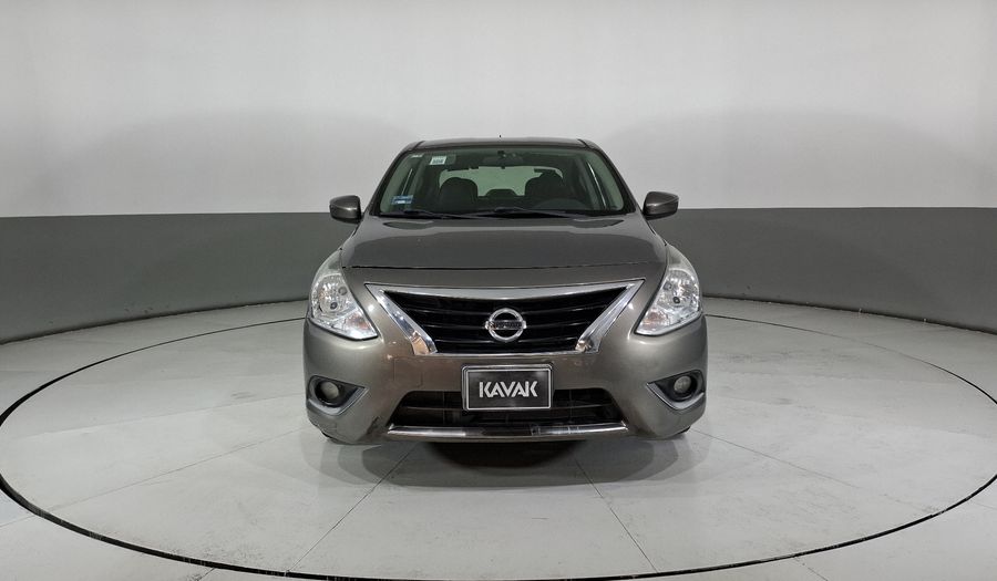 Nissan Versa 1.6 EXCLUSIVE AUTO Sedan 2017