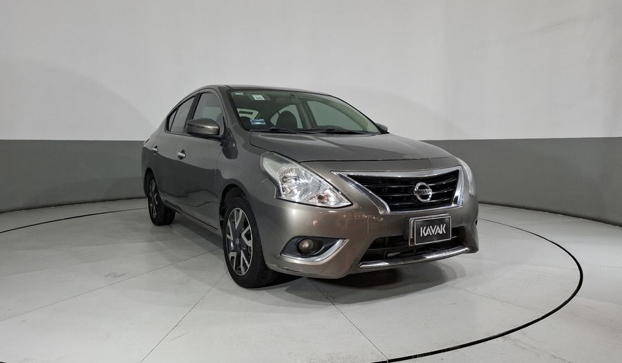 Nissan Versa 1.6 EXCLUSIVE AUTO Sedan 2017