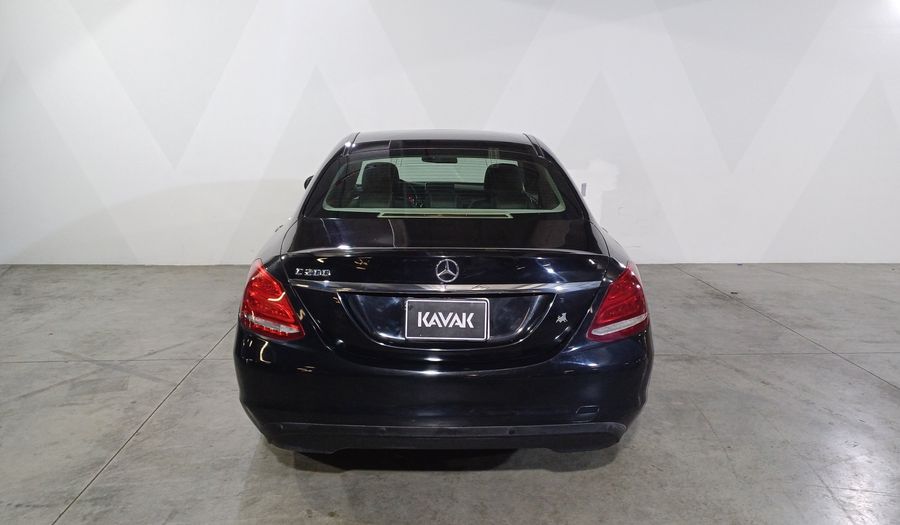 Mercedes Benz Clase C 2.0 200 CGI EXCLUSIVE AT Sedan 2016