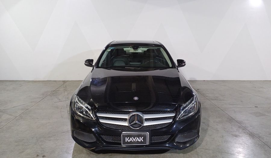 Mercedes Benz Clase C 2.0 200 CGI EXCLUSIVE AT Sedan 2016