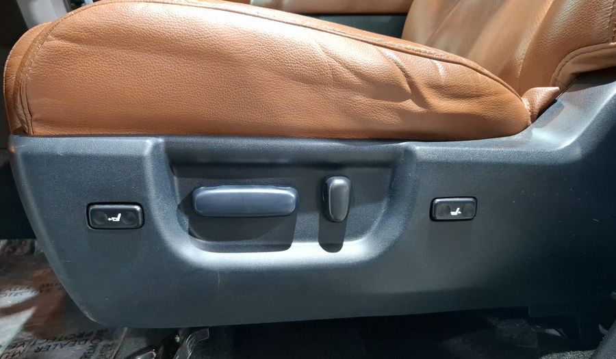 Toyota Sequoia 5.7 V8 PLATINUM Suv 2012