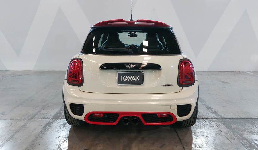 Mini John Cooper Works 2.0 JOHN COOPER WORKS HOT CHILI AT Hatchback 2017