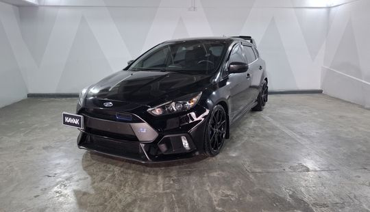 Ford • Focus