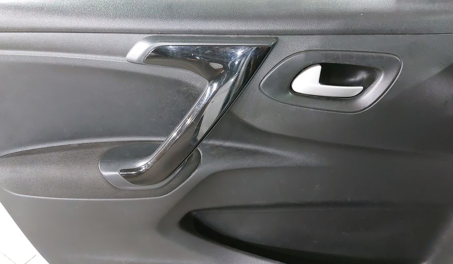 Peugeot 301 1.6 HDI ALLURE Sedan 2021