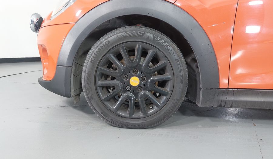 Mini Cooper 1.5 COOPER CHILI Hatchback 2019
