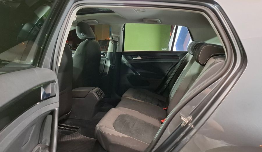 Volkswagen Golf 1.4 TSI HIGHLINE DSG MY18 Hatchback 2018