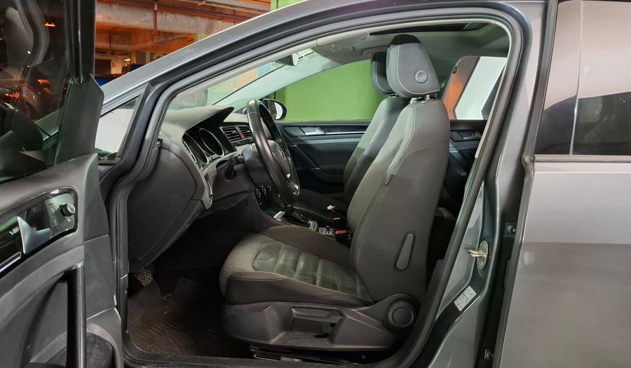 Volkswagen Golf 1.4 TSI HIGHLINE DSG MY18 Hatchback 2018