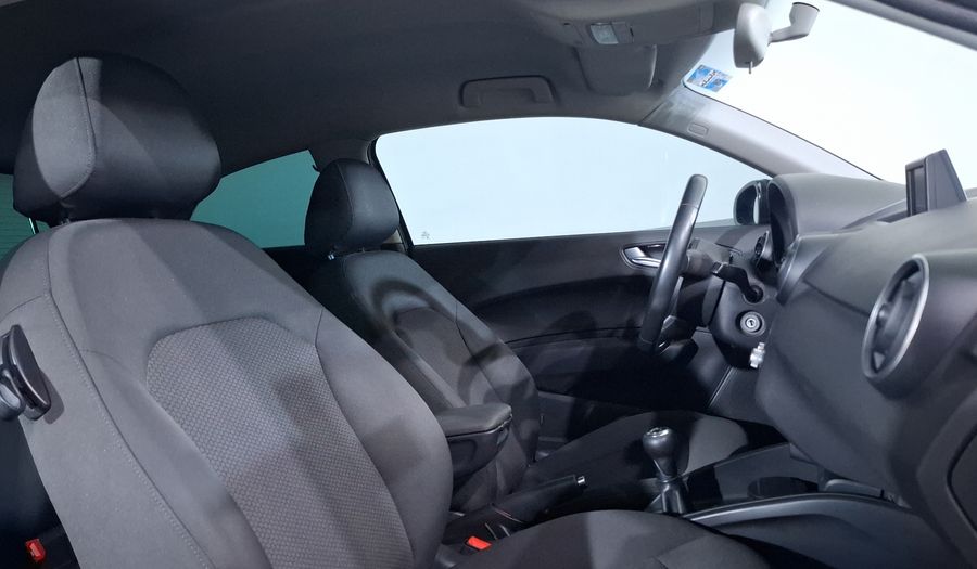 Audi A1 1.4 TFSI COOL MT Hatchback 2015