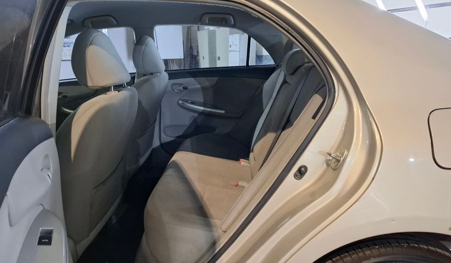Toyota Corolla 1.8 XEI Sedan 2013