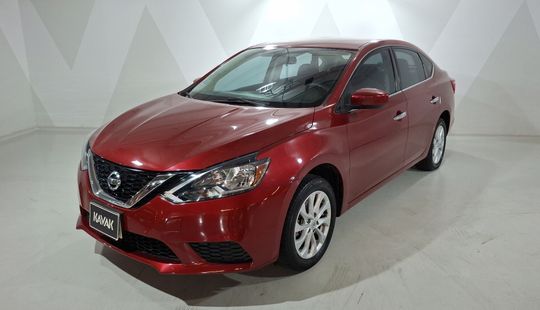 Nissan • Sentra