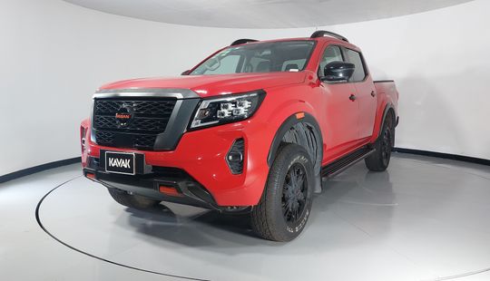 Nissan • Frontier