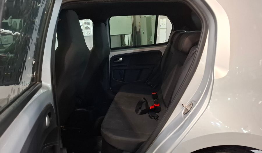 Volkswagen Up 1.0 PEPPER Hatchback 2017