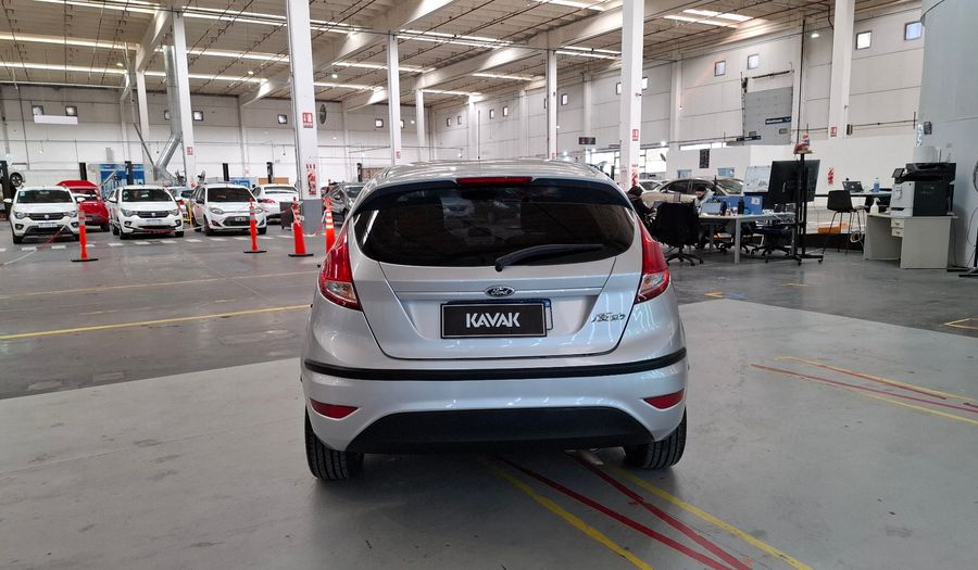 Ford Fiesta Kinetic Design 1.6 SE Hatchback 2016