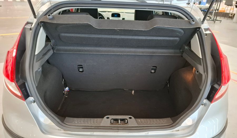 Ford Fiesta Kinetic Design 1.6 SE Hatchback 2016