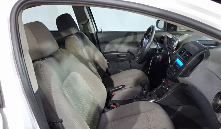 Chevrolet Sonic 1.6 MT A LS Sedan 2015