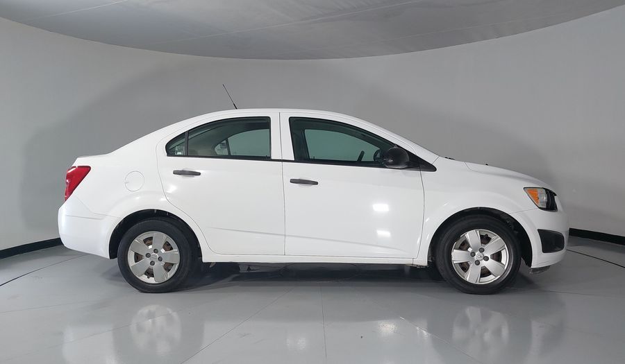 Chevrolet Sonic 1.6 MT A LS Sedan 2015