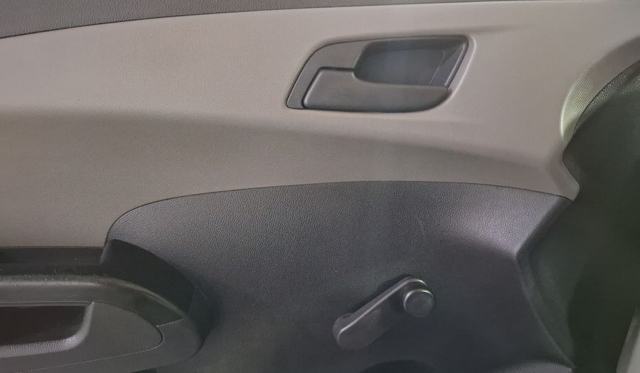 Chevrolet Sonic 1.6 MT A LS Sedan 2015