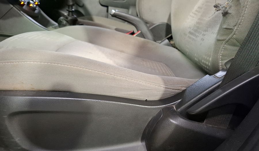 Chevrolet Sonic 1.6 MT A LS Sedan 2015