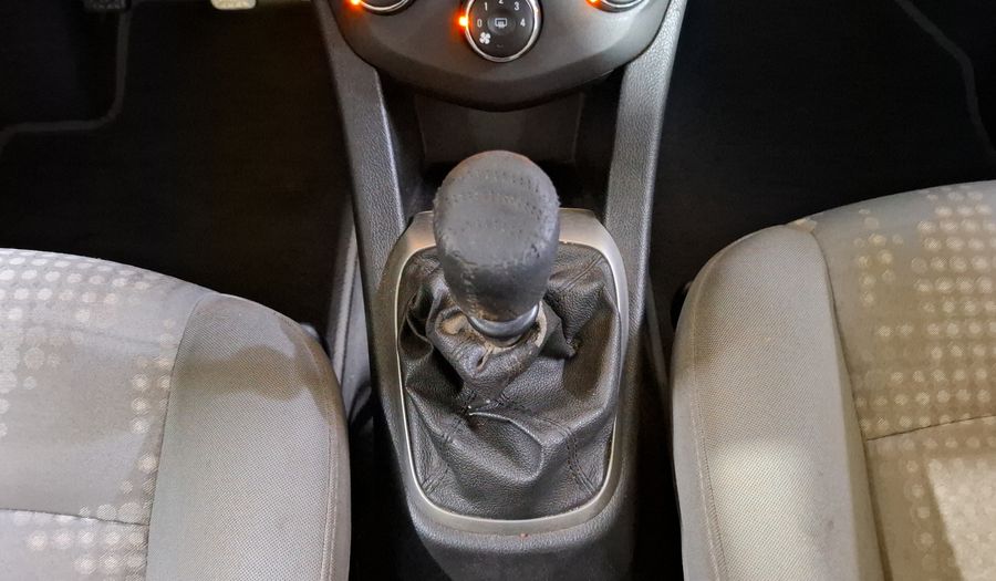 Chevrolet Sonic 1.6 MT A LS Sedan 2015