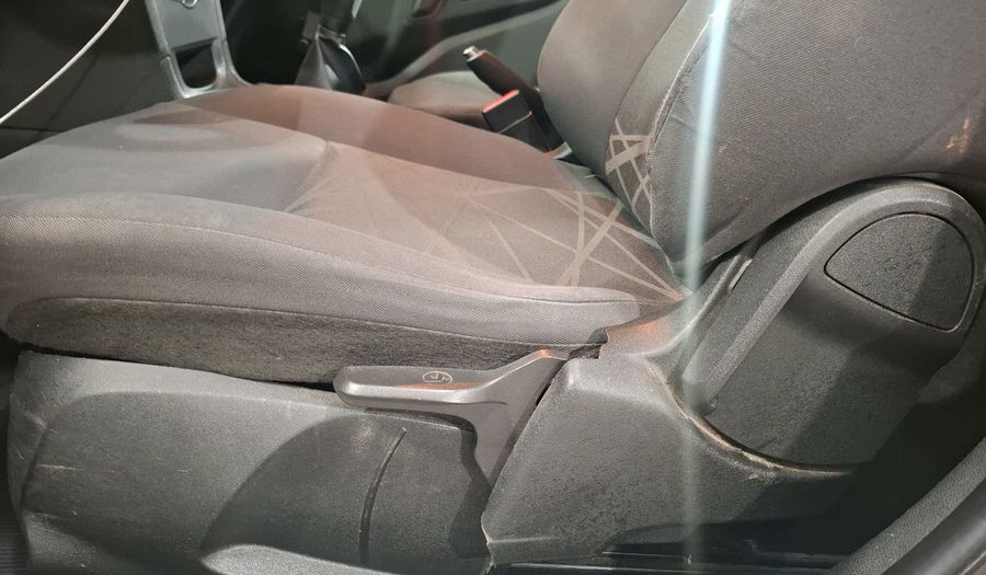 Ford Fiesta 1.6 S MT Sedan 2015