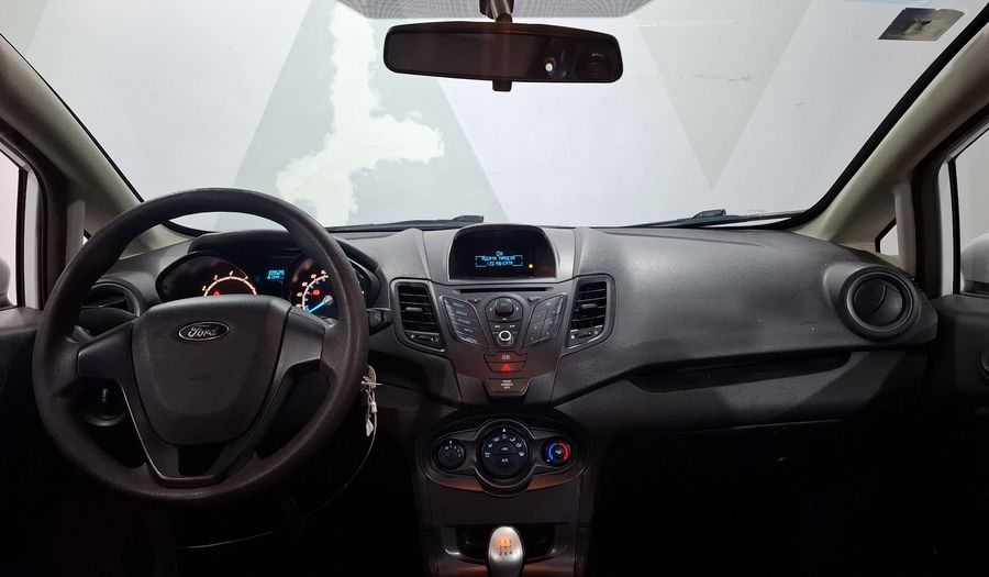 Ford Fiesta 1.6 S MT Sedan 2015