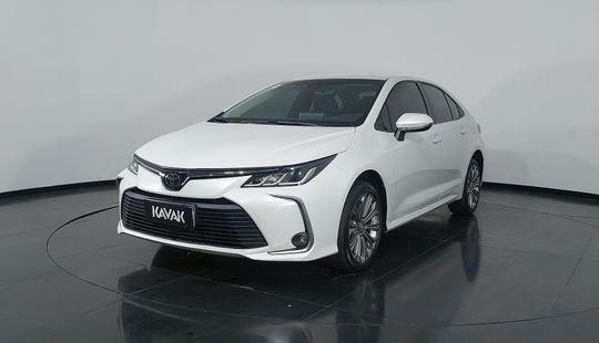 Toyota • Corolla