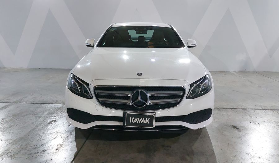 Mercedes Benz Clase E 2.0 200 CGI AVANTGARDE Sedan 2017