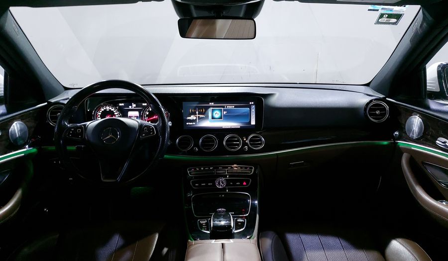 Mercedes Benz Clase E 2.0 200 CGI AVANTGARDE Sedan 2017