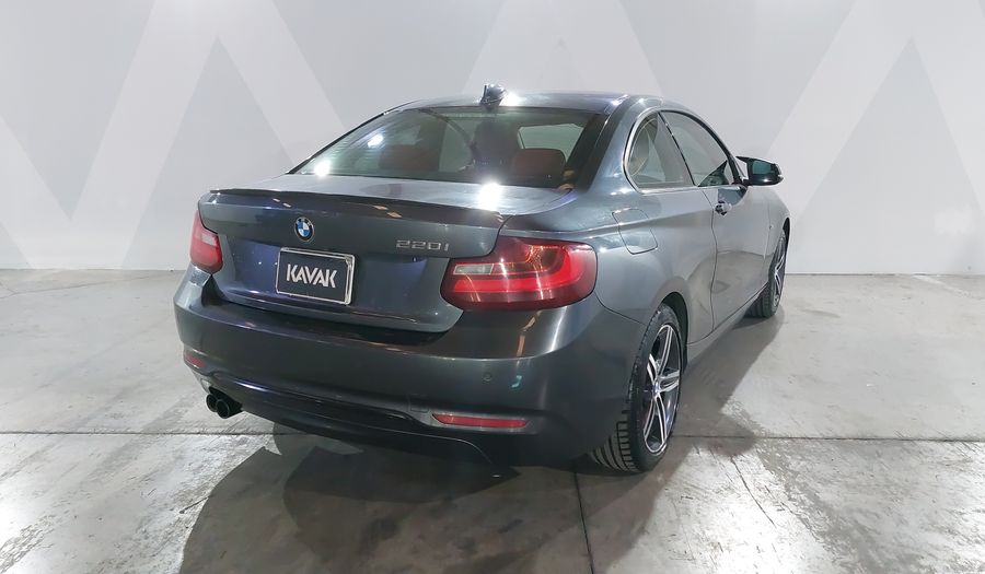 Bmw Serie 2 2.0 220IA SPORT LINE Coupe 2017