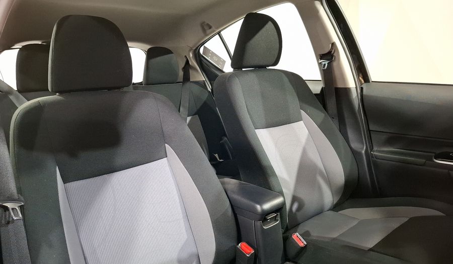 Toyota Prius C 1.5 HYBRID AUTO Hatchback 2018