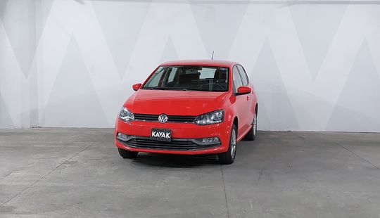 Volkswagen • Polo