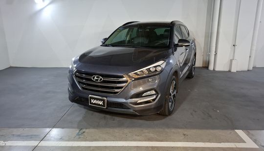 Hyundai • Tucson