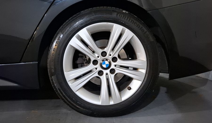 Bmw Serie 3 2.0 320IA SPORT LINE AUTO Sedan 2017
